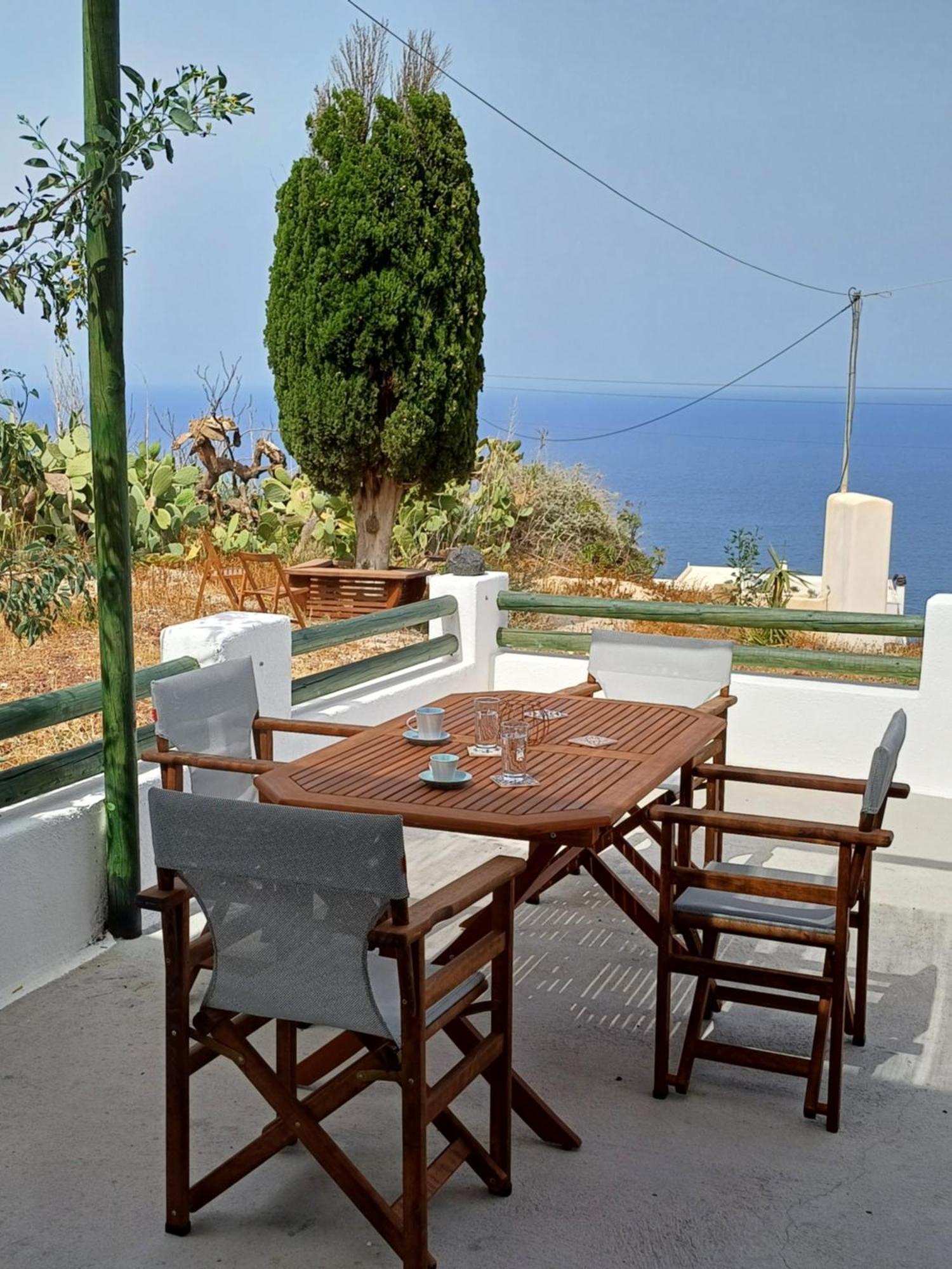 'Irene' Cycladic House With Sunrise And Sea View! Villa Foinikia  Exterior photo